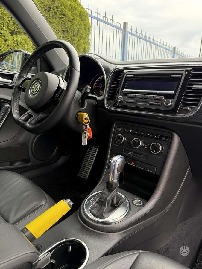 Volkswagen Beetle - 12