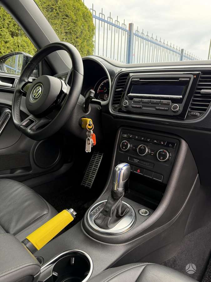 Volkswagen Beetle, 2.0 l., Хэтчбек
