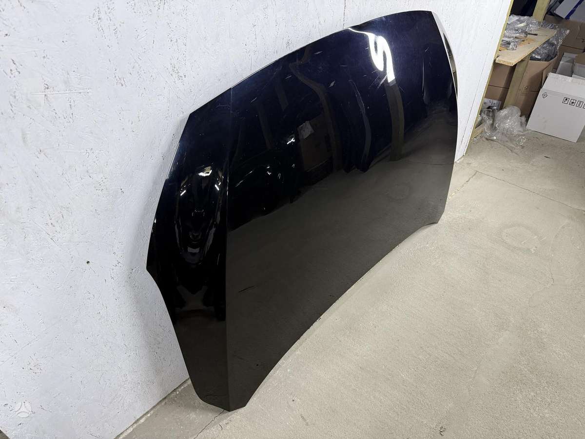 MG ZS hood (front, rear)
