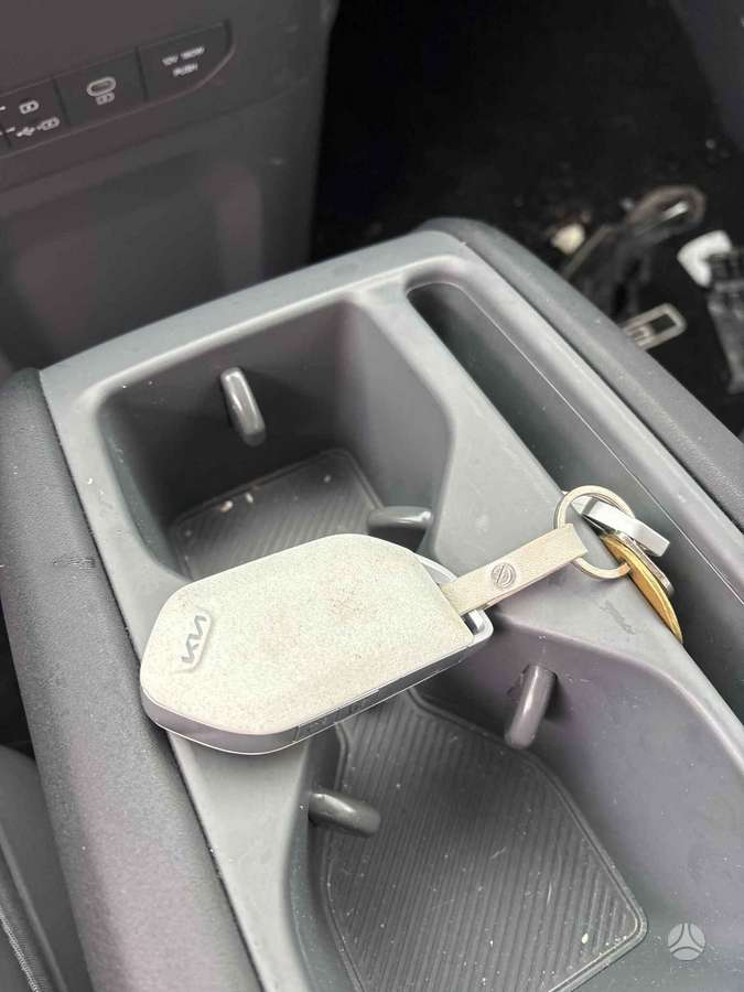 Kia EV9, 99 kWh, mpv / minivan