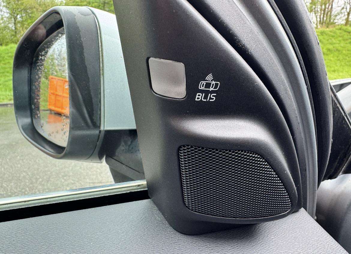 Volvo V70, 2.0 l., Универсал