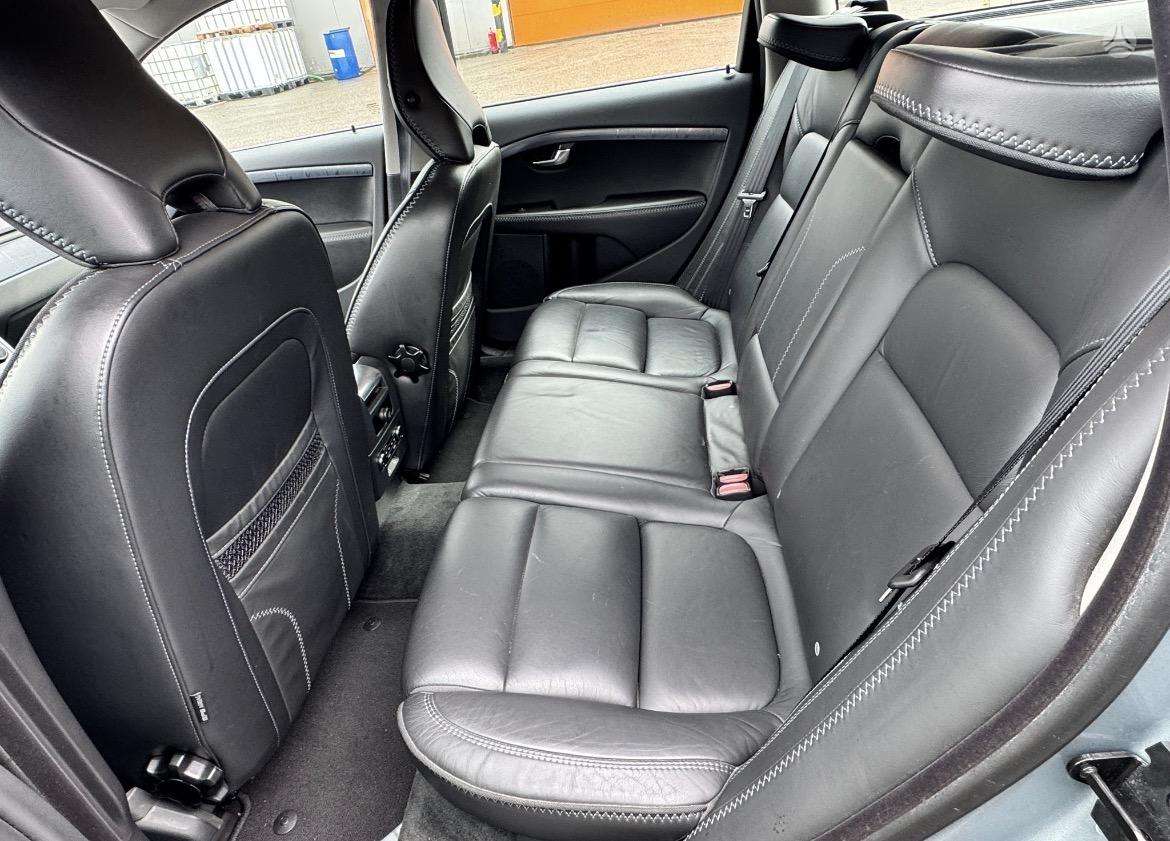 Volvo V70, 2.0 l., Универсал
