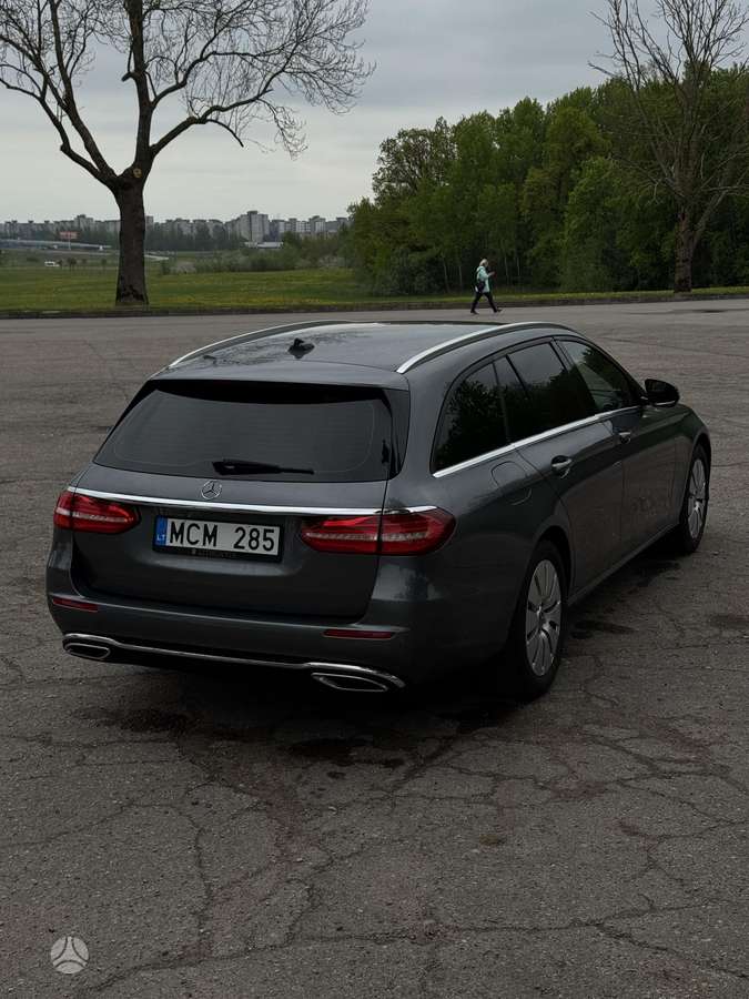 Mercedes-Benz E200, 2.0 l., Универсал