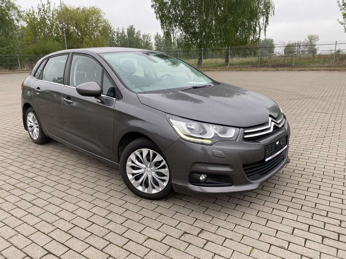 Citroen C4, 1.6 l., hatchback