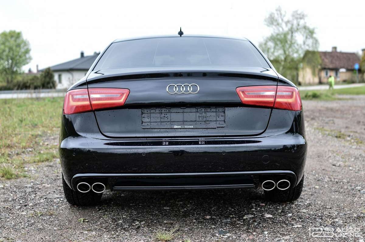 Audi A6, 3.0 l., Седан