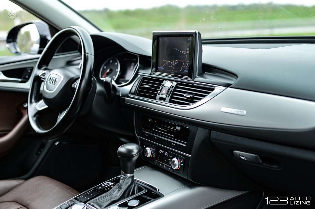 Audi A6, 3.0 l., Седан