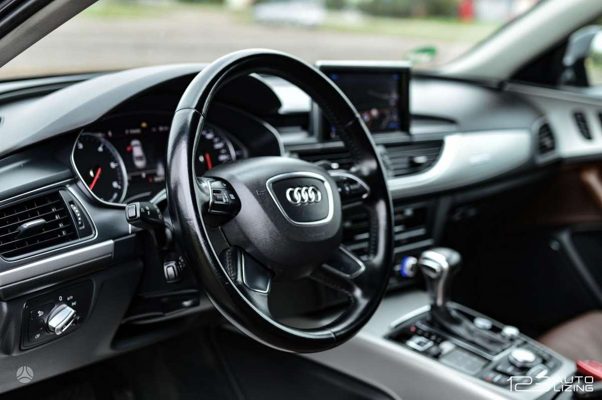 Audi A6, 3.0 l., Седан