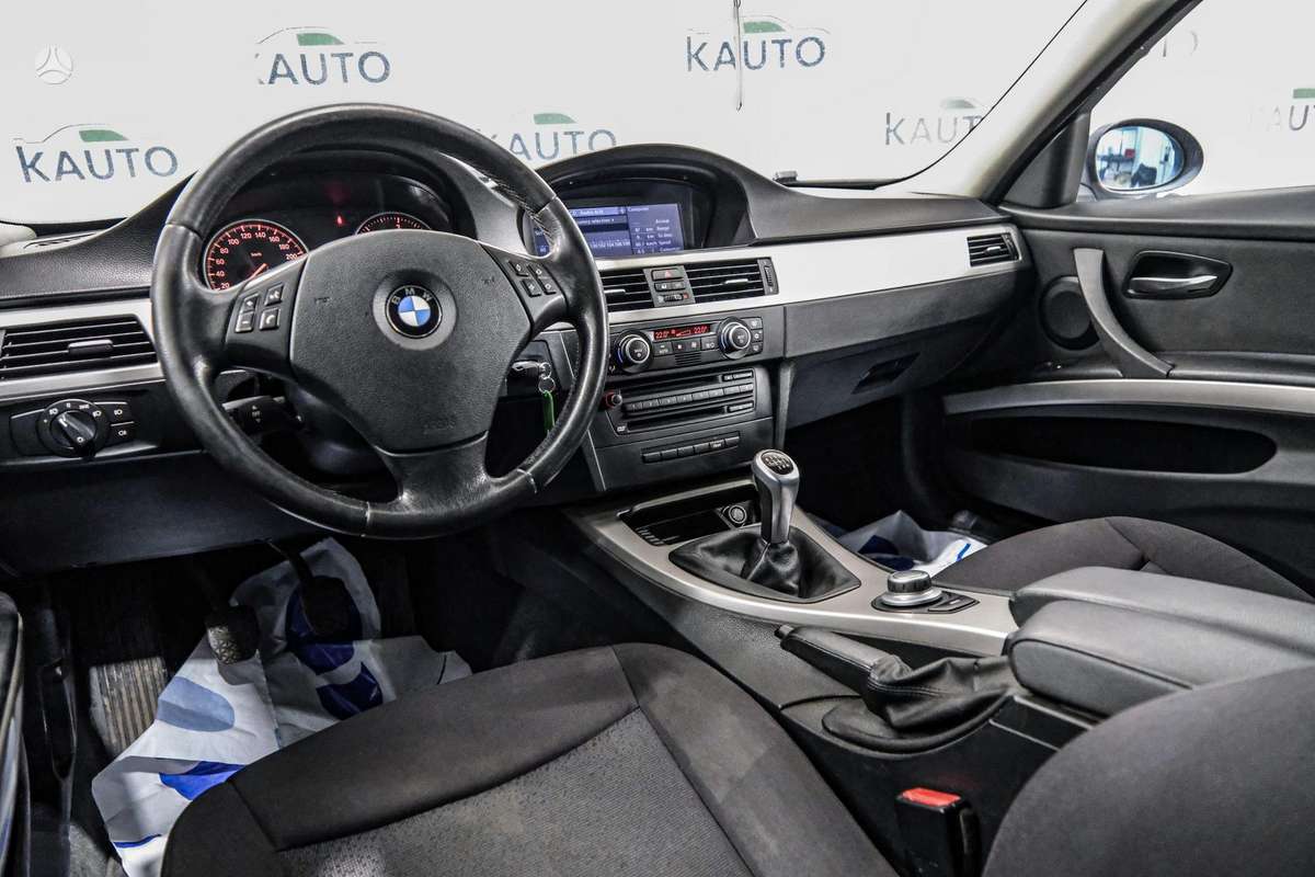BMW 320, 2.0 l., Универсал