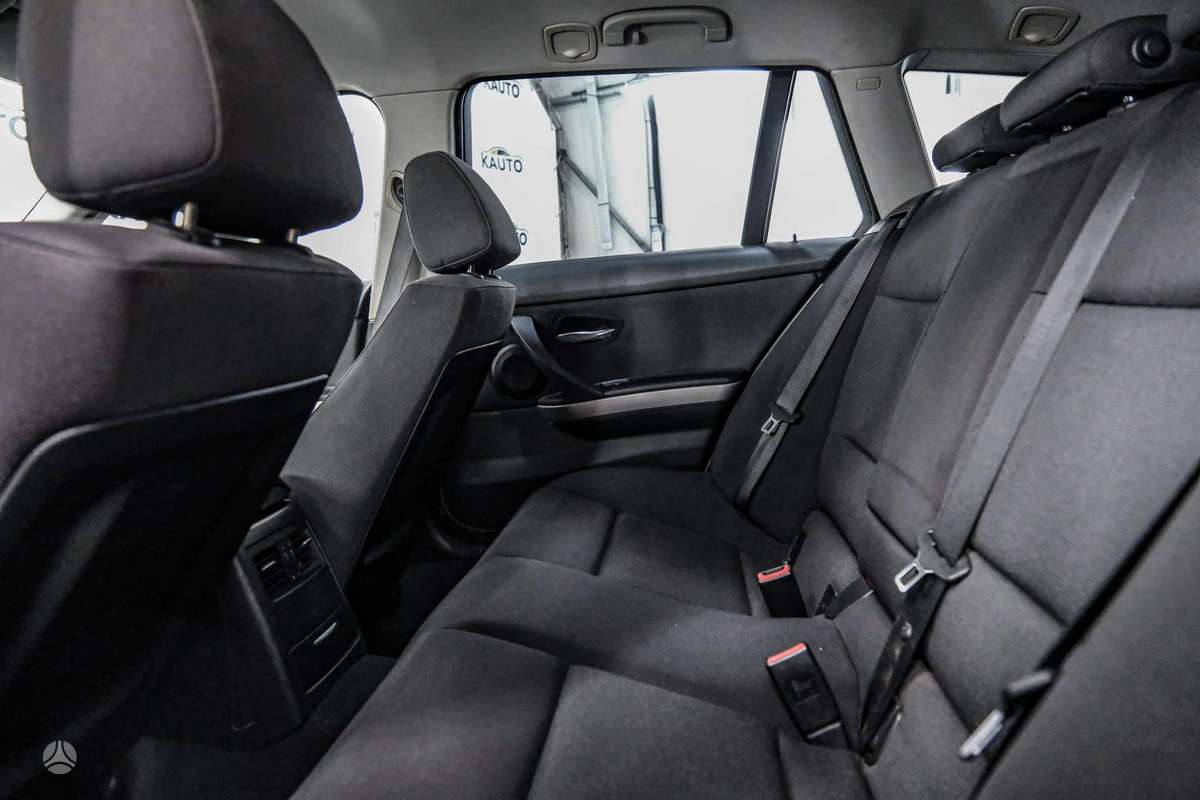 BMW 320, 2.0 l., wagon