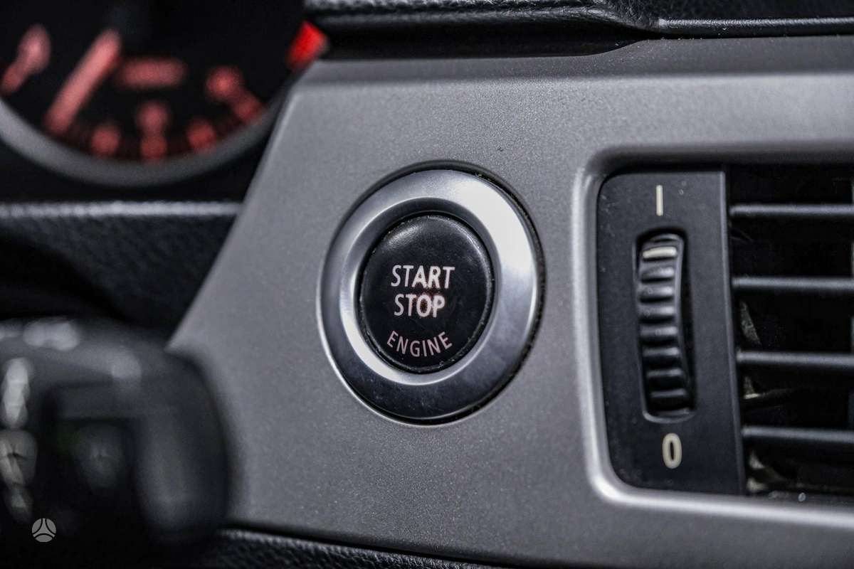 BMW 320, 2.0 l., Универсал