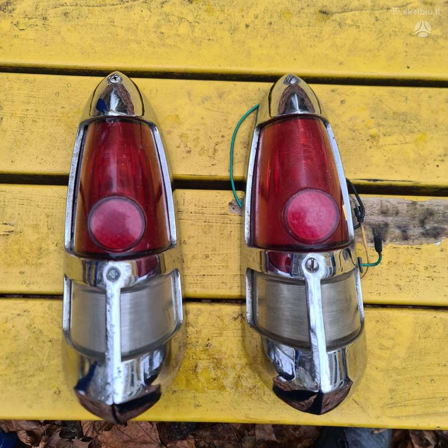 GAZ 21 body parts
