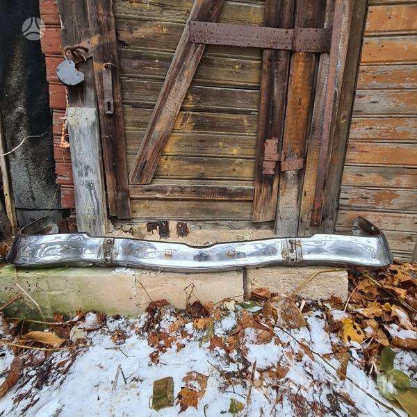 GAZ 21 body parts