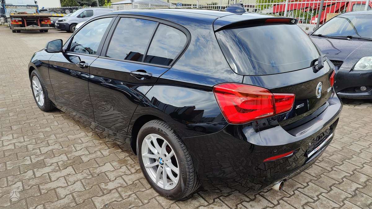 BMW 118, 2.0 l., Хэтчбек