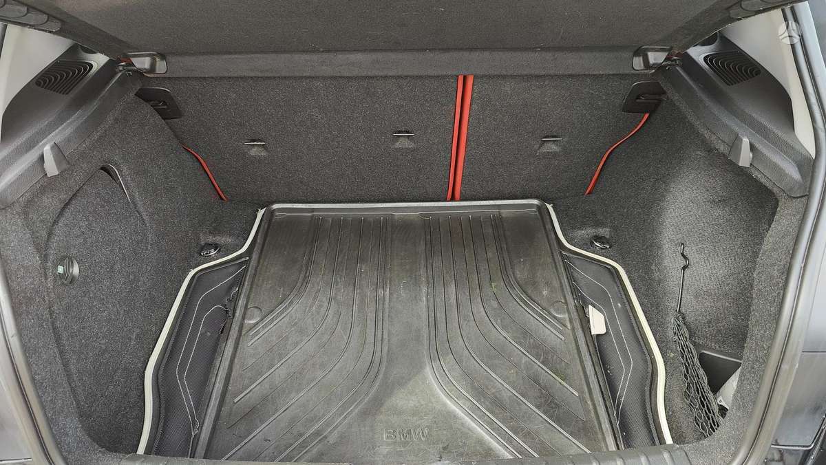 BMW 118, 2.0 l., Хэтчбек