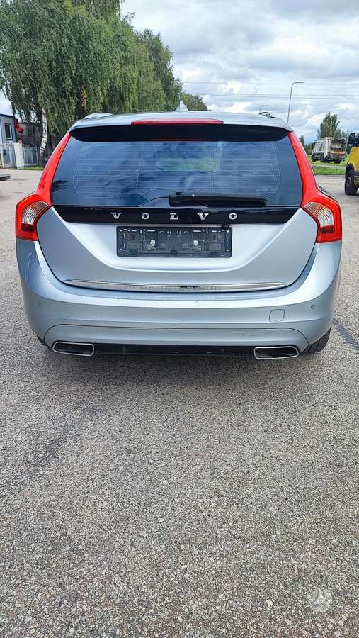 Volvo V60, 2.4 l., Универсал