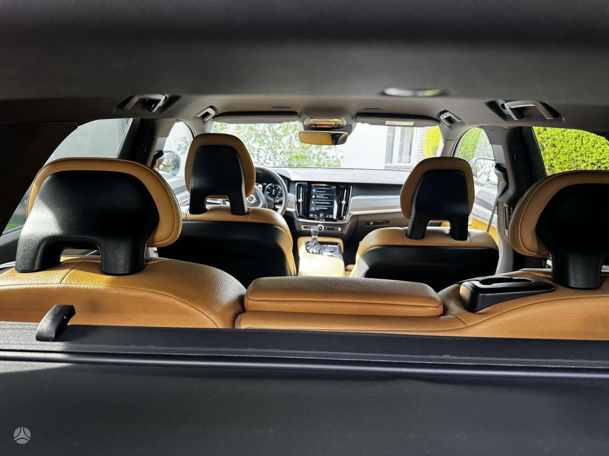 Volvo V90, 2.0 l., Универсал