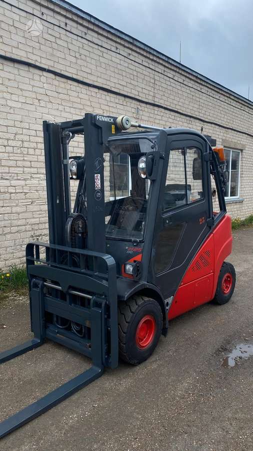 Linde H25T, šakiniai krautuvai