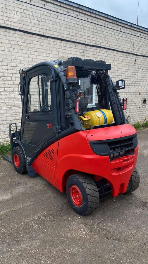 Linde H25T, šakiniai krautuvai