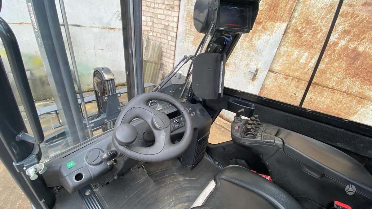 Linde H25T, šakiniai krautuvai