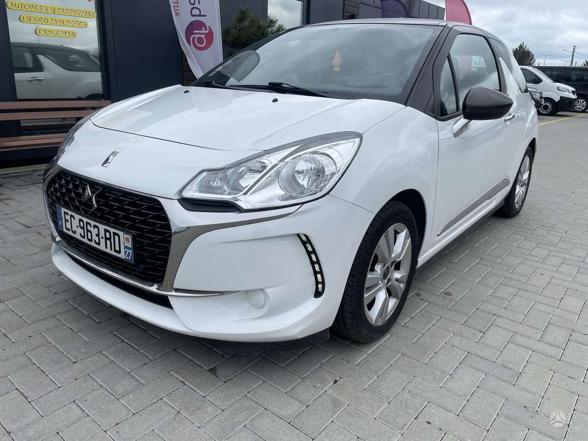 Citroen DS3, 1.2 l., hatchback