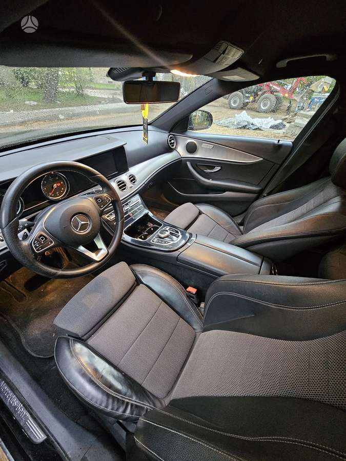 Mercedes-Benz E220, 2.0 l., universalas