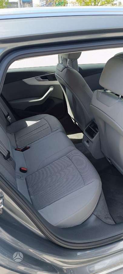 Audi A4, 2.0 l., Универсал