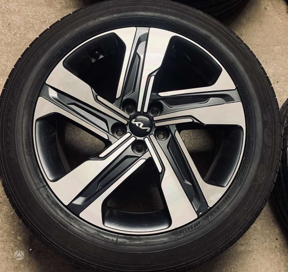 KIA 2022m VASARINIS KOMPL., lengvojo lydinio, R19