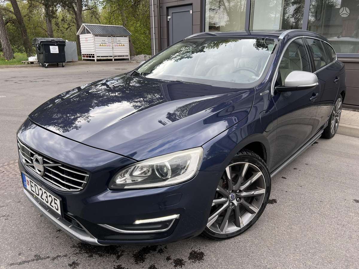 Volvo V60, 2.4 l., Универсал
