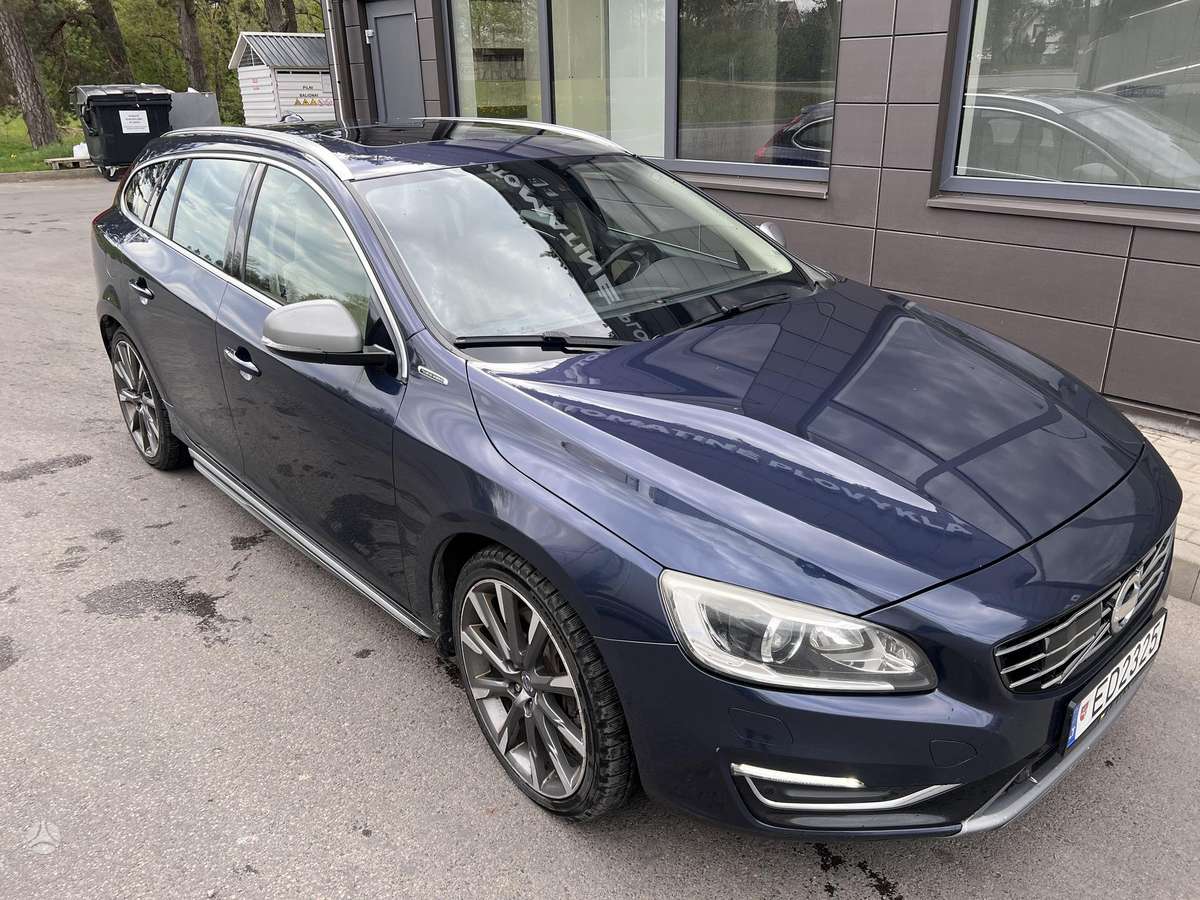 Volvo V60, 2.4 l., Универсал