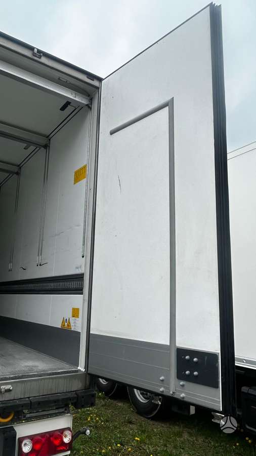 Schmitz Cargobull, refrigerated