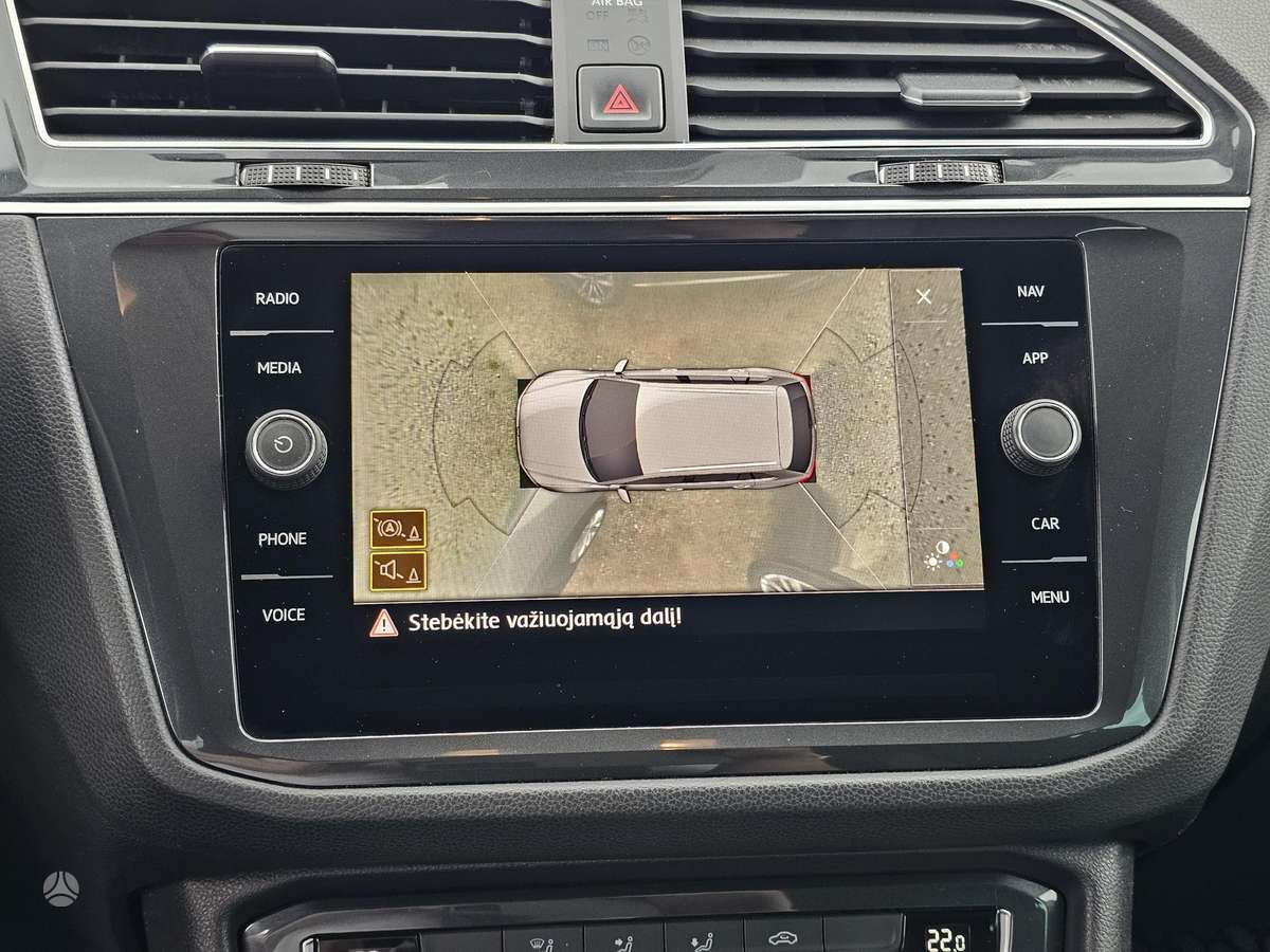 Volkswagen Tiguan - 7
