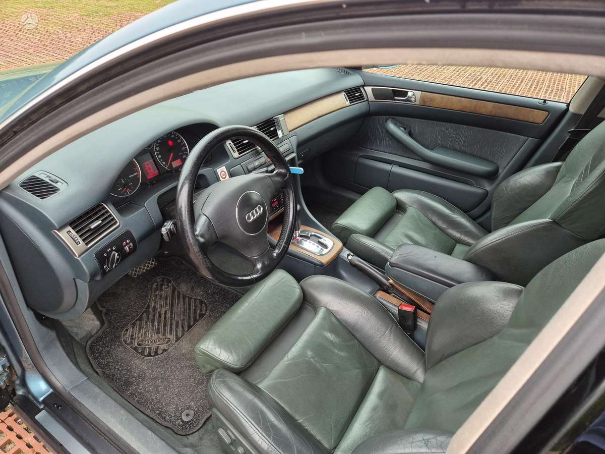 Audi A6, 2.4 l., Седан