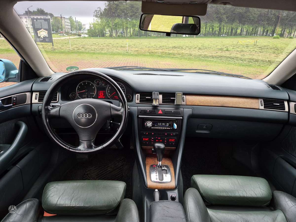 Audi A6, 2.4 l., Седан