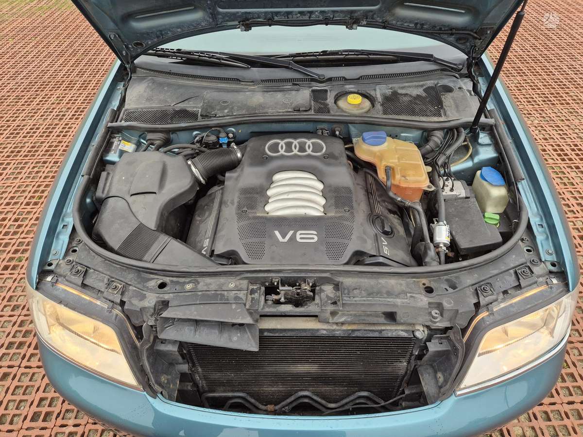 Audi A6, 2.4 l., Седан