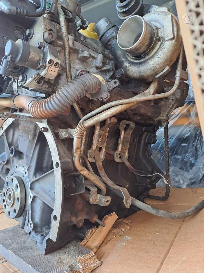 Renault Trafic engine parts