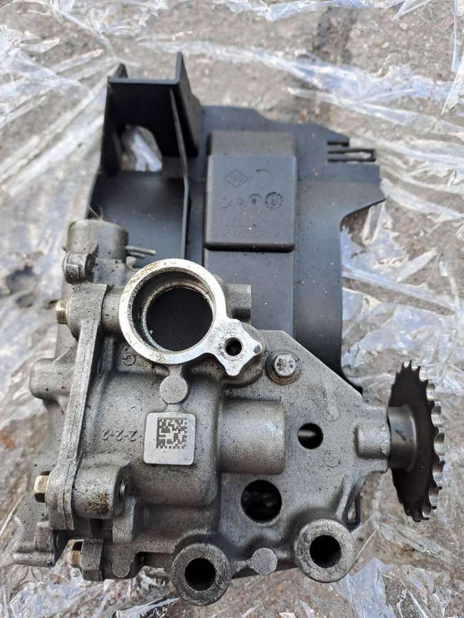 Renault Trafic, M9R782, variklio detalės