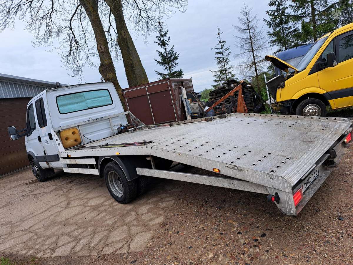Iveco Daily, auto transporters