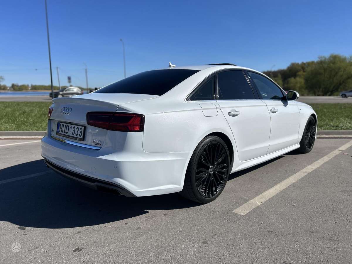 Audi A6, 2.0 l., Седан