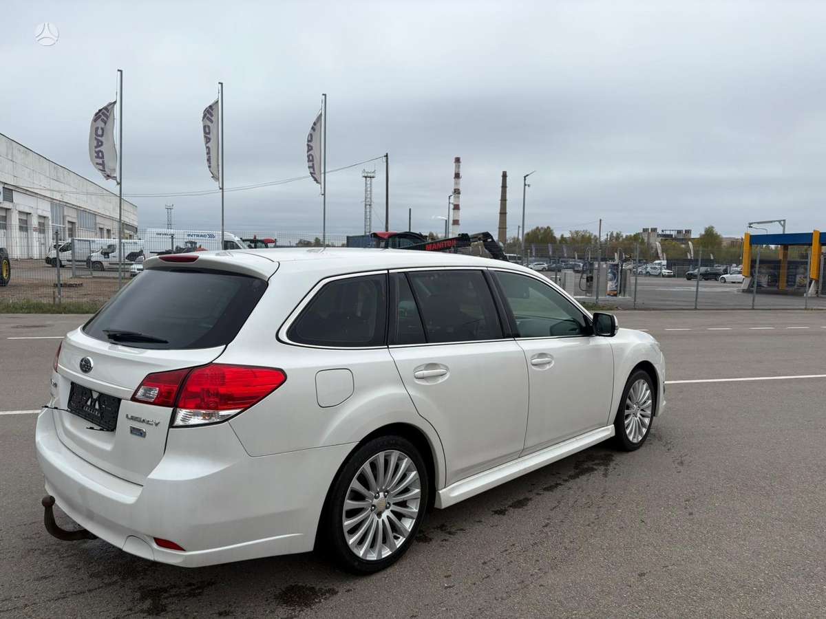 Subaru Legacy, wagon