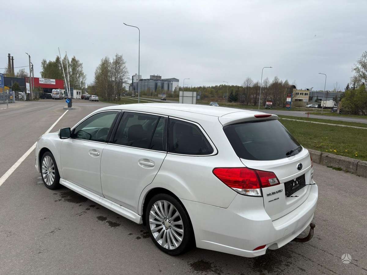 Subaru Legacy, wagon
