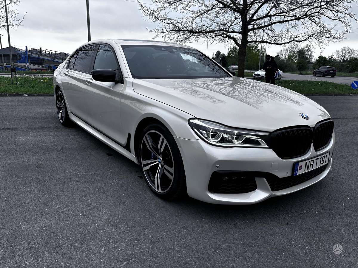 BMW 740, 3.0 l., Седан