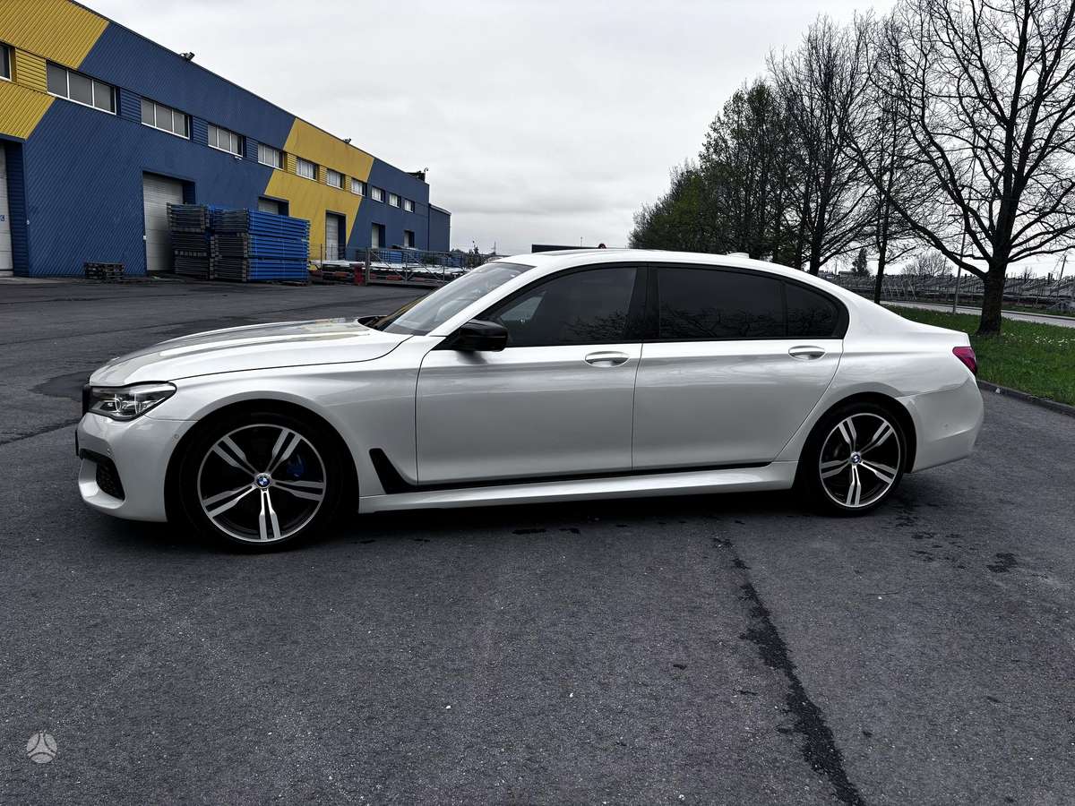 BMW 740, 3.0 l., Седан