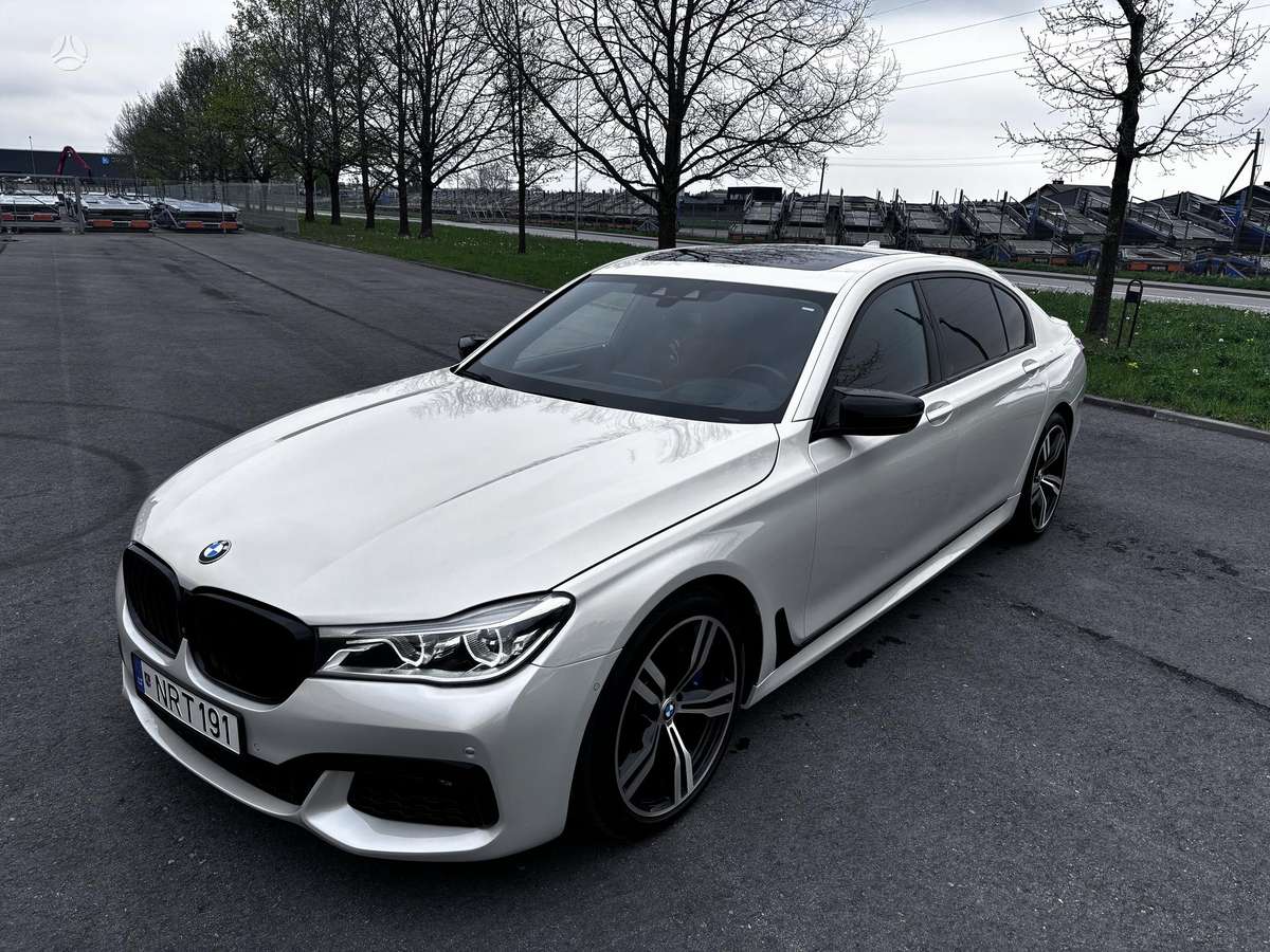 BMW 740, 3.0 l., Седан