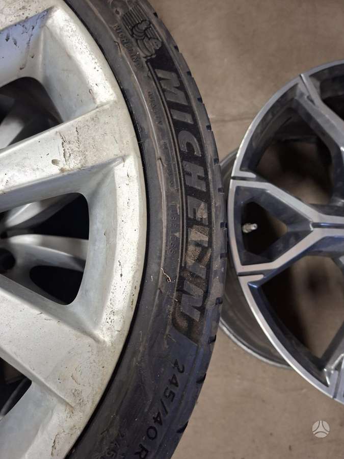 Michelin, летние 245/40 R19