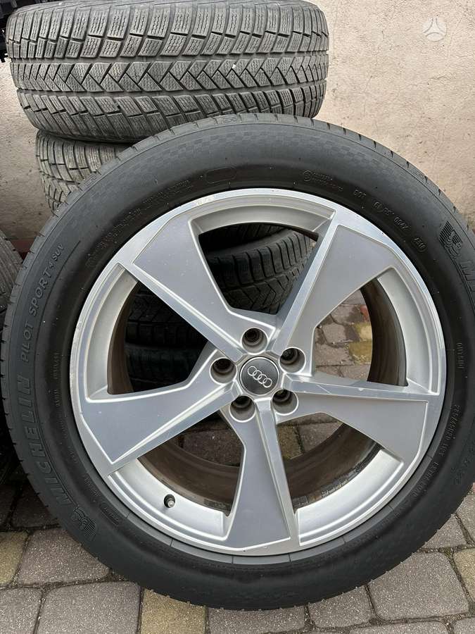 Audi, light alloy, R20