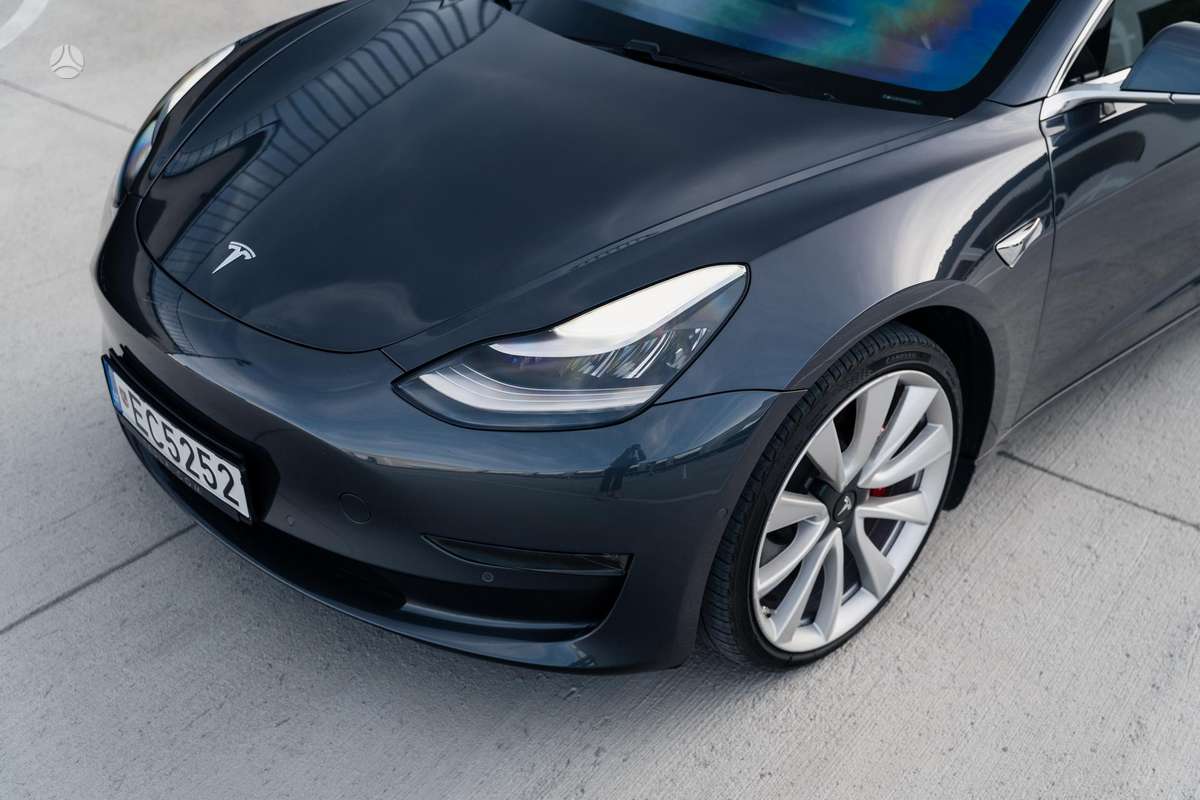 Tesla Model 3, 75 kWh, sedanas