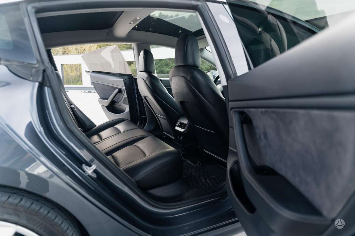 Tesla Model 3, 75 kWh, sedanas