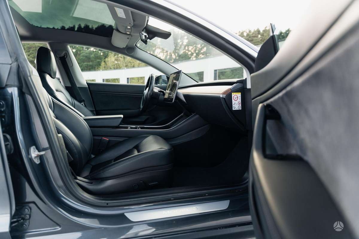 Tesla Model 3, 75 kWh, sedanas