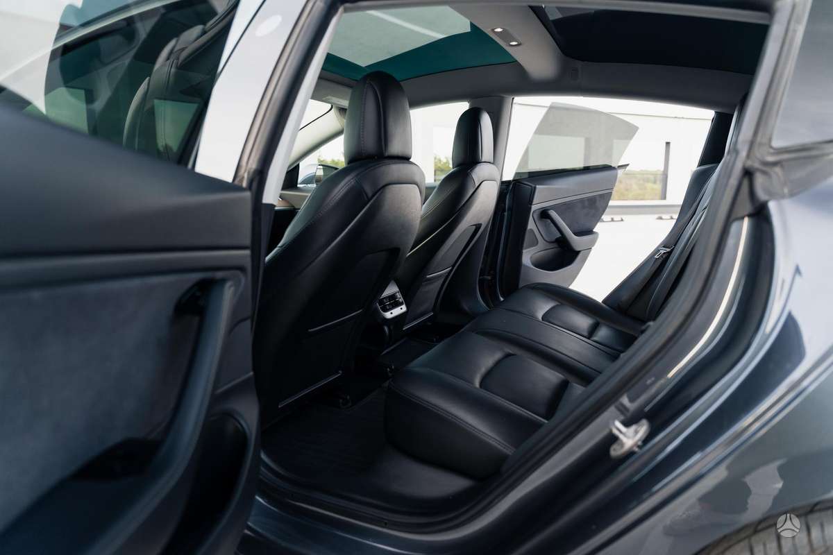 Tesla Model 3, 75 kWh, sedanas