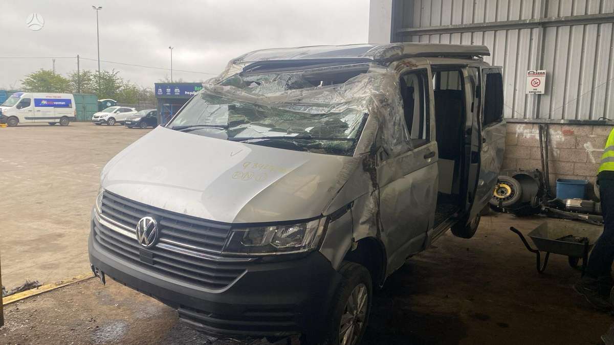 Volkswagen Transporter for parts